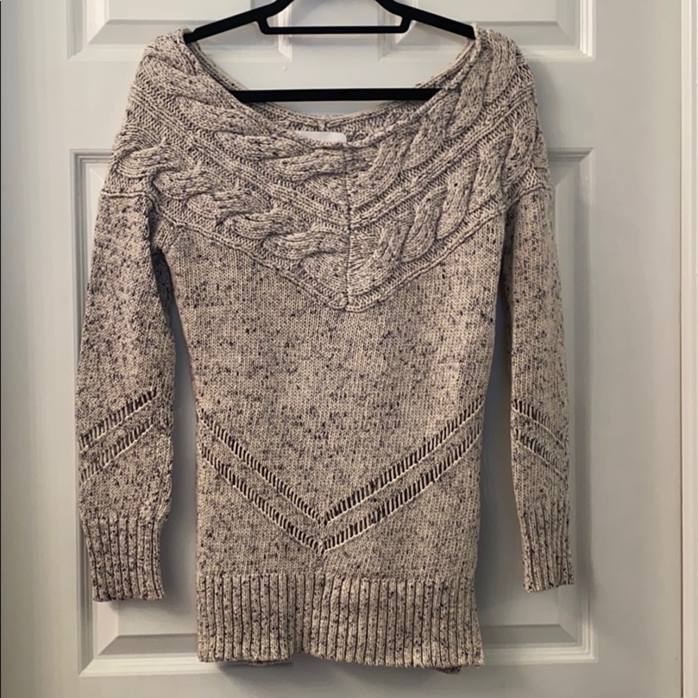 Saylor - Gray Sweater